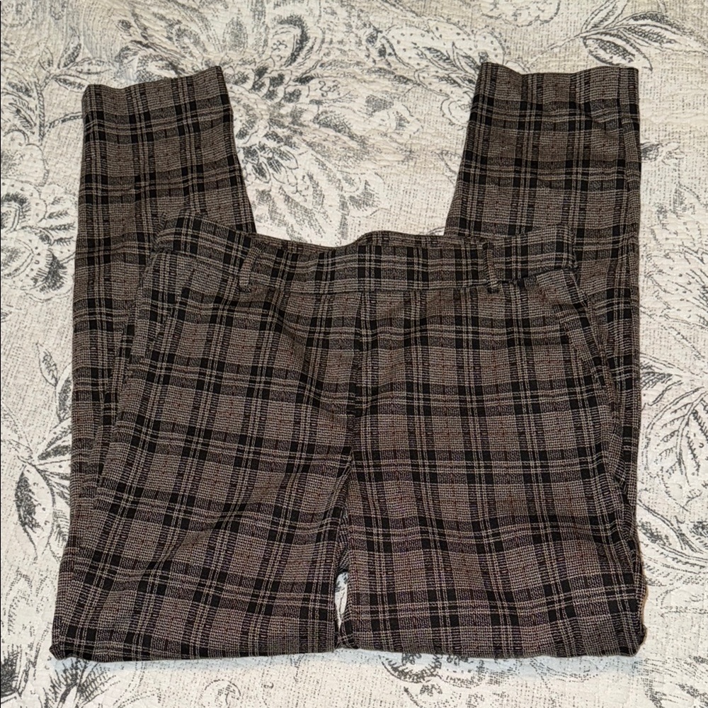 Women’s Briggs New York Dress Pants Brown and Black Classic Design